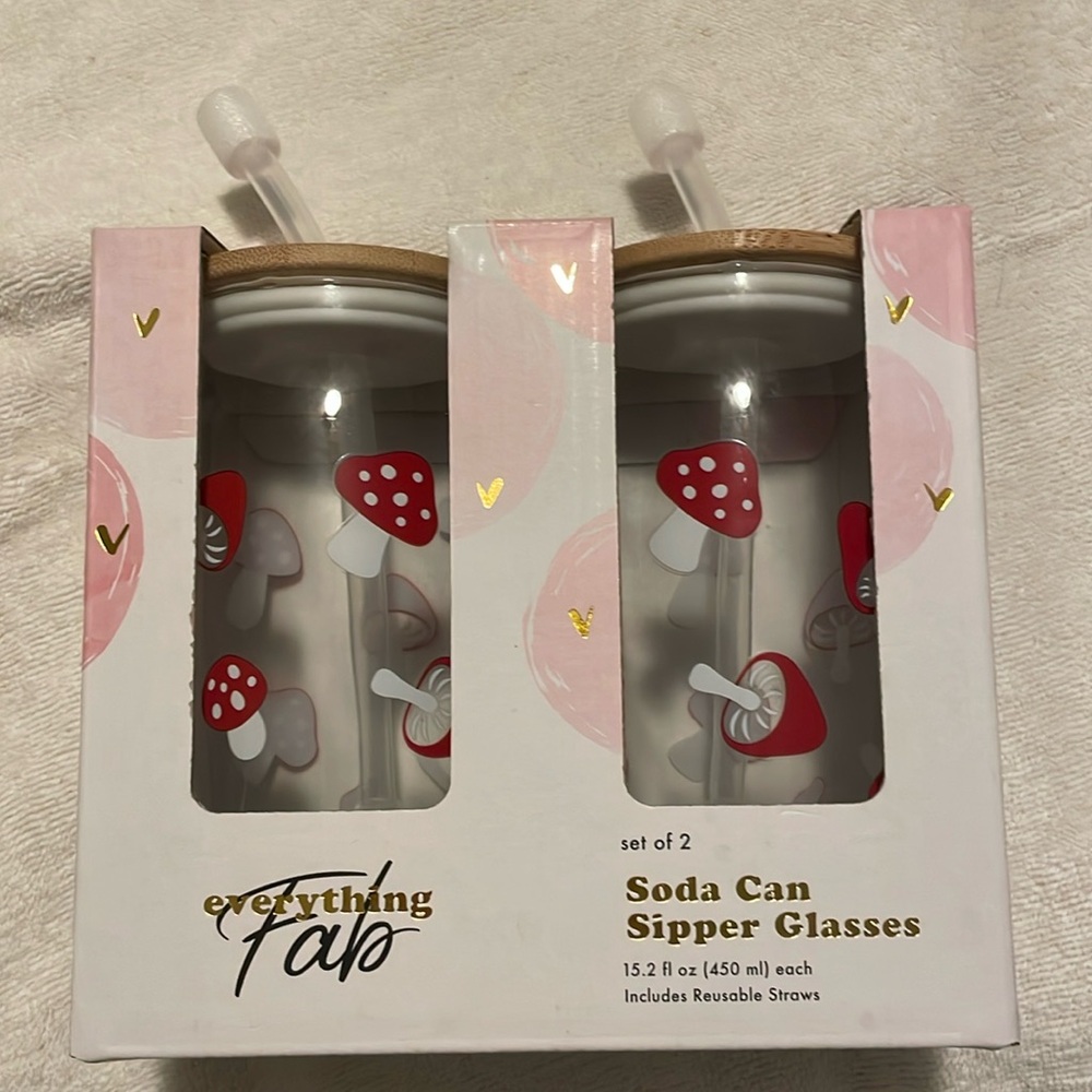 Mushroom glass tumbler